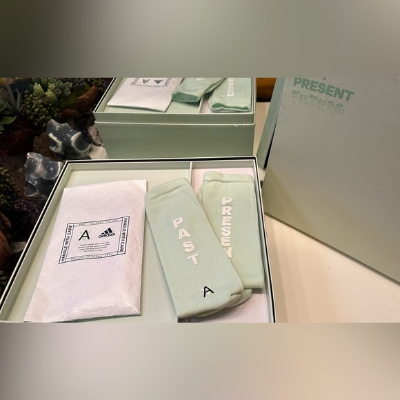 Adidas-The Daniel Arsham Futurecraft 4D Sneakers - Picture 5 of 16